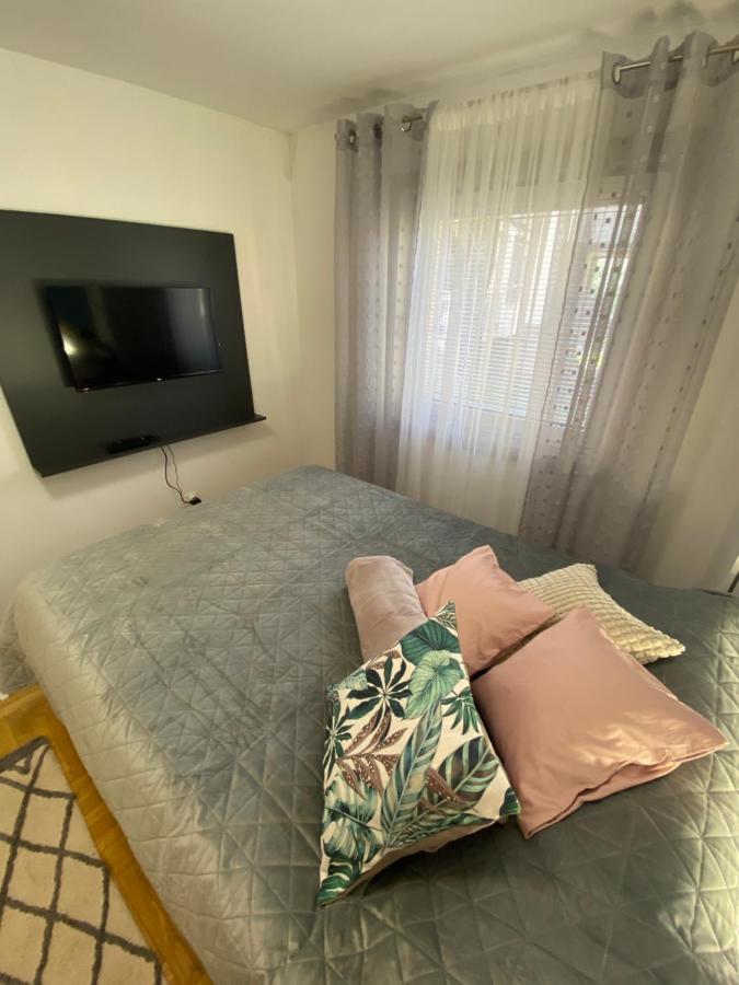 Santa Barbara Apartment Beograd Eksteriør bilde